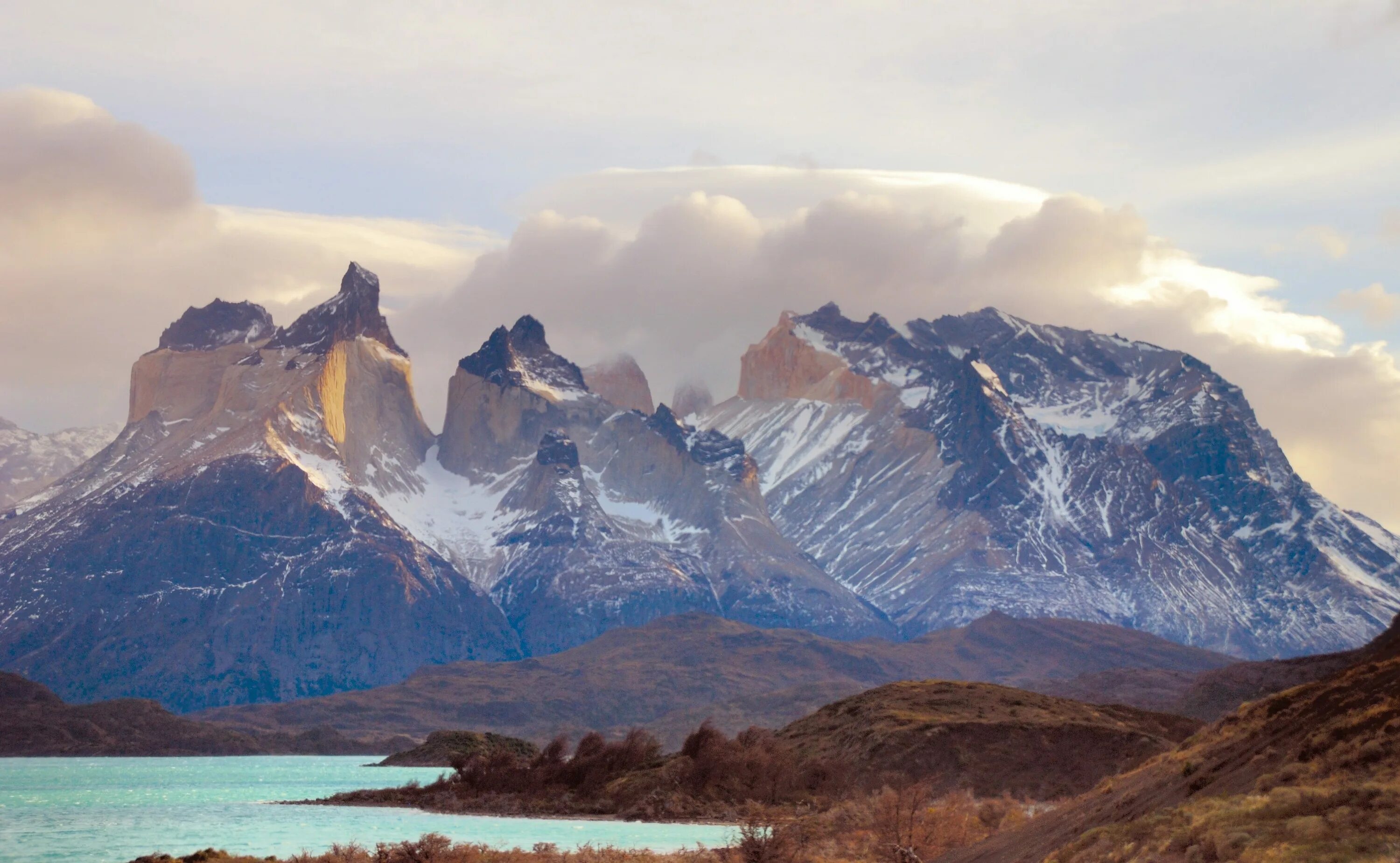 Чили рельеф Патагония. Северная Патагония Аргентина. Патагония горы Аргентина. Вулкан Чили Патагония.