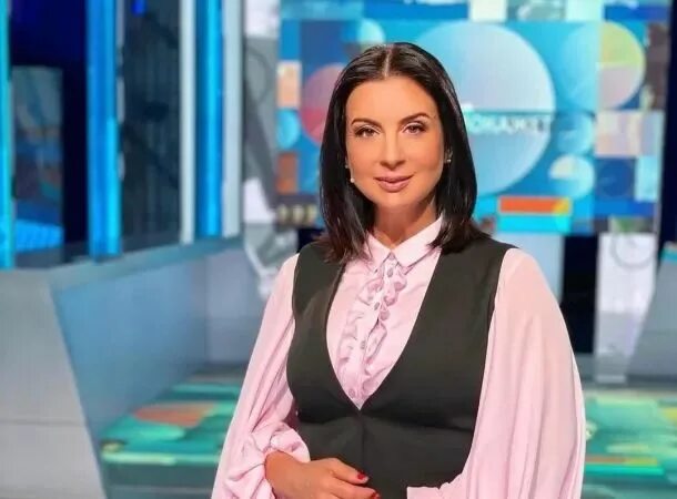 Отчего-то резко сдала": похудевшая Екатерина Стриженова удивила поклонников