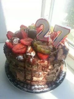 Сегодня 27 лет