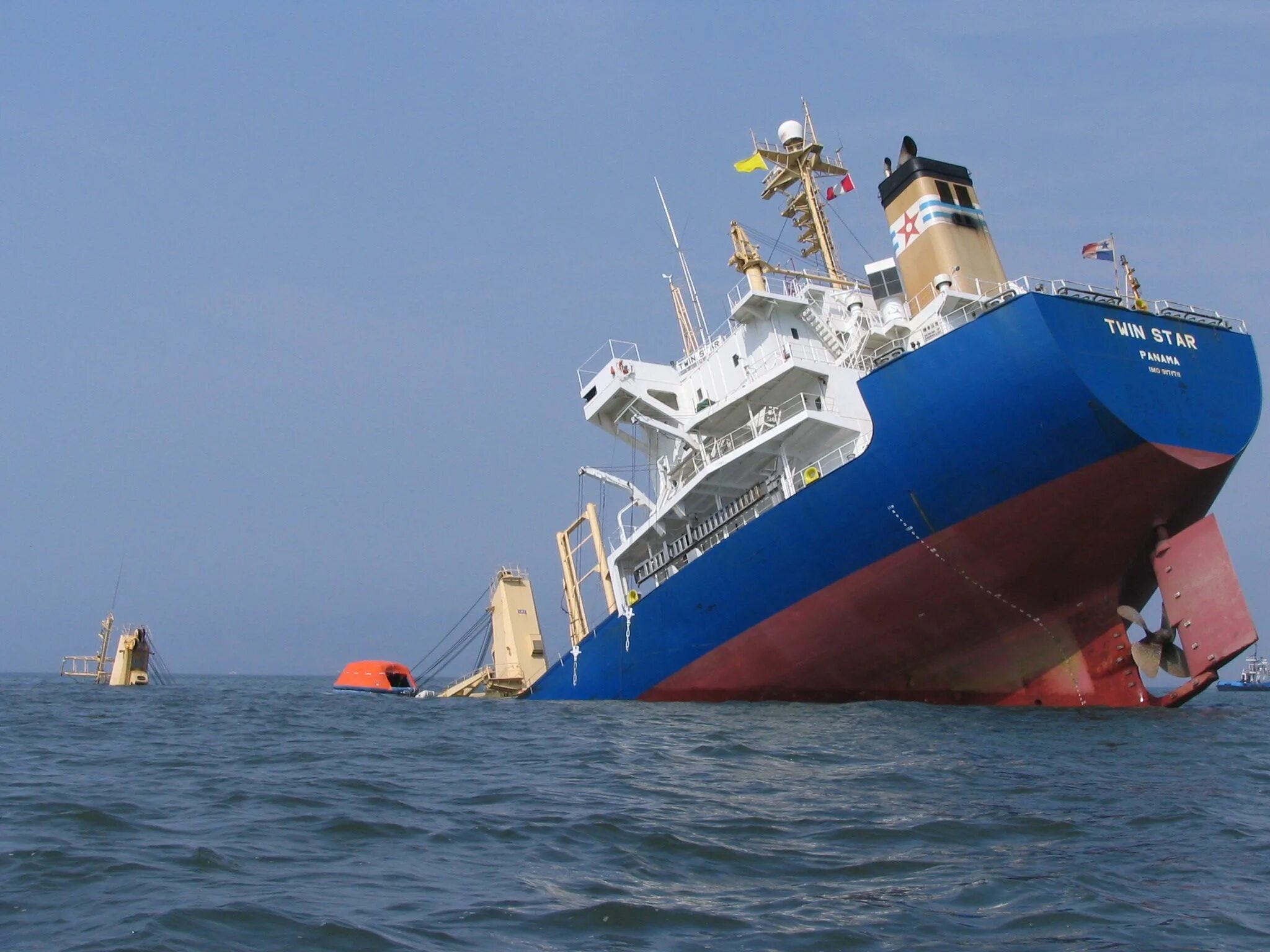 Работа на водном транспорте. Морские кораблекрушения. Аварии на водном транспорте. Морские катастрофы.