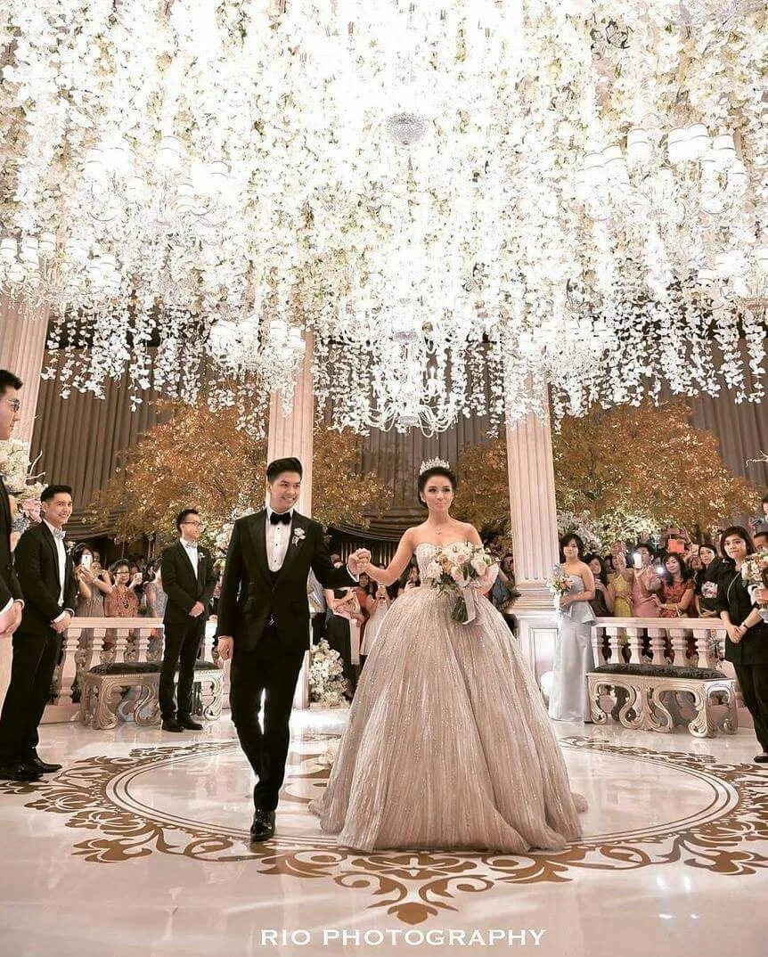 Красивые свадебные фото. Современная свадьба. Свадьба зимой. Weddings are coming. Декор свадьбы в зимнем стиле.