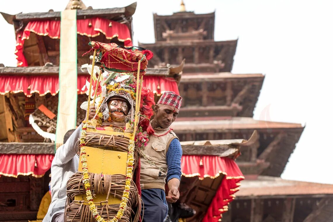 Бискет джатра