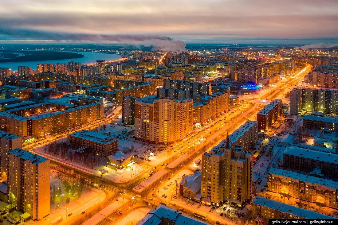 Вый город. Город Нижневартовск. Нижневартовск центр города. Город Нижний вартовск. Нижневартовск с высоты.