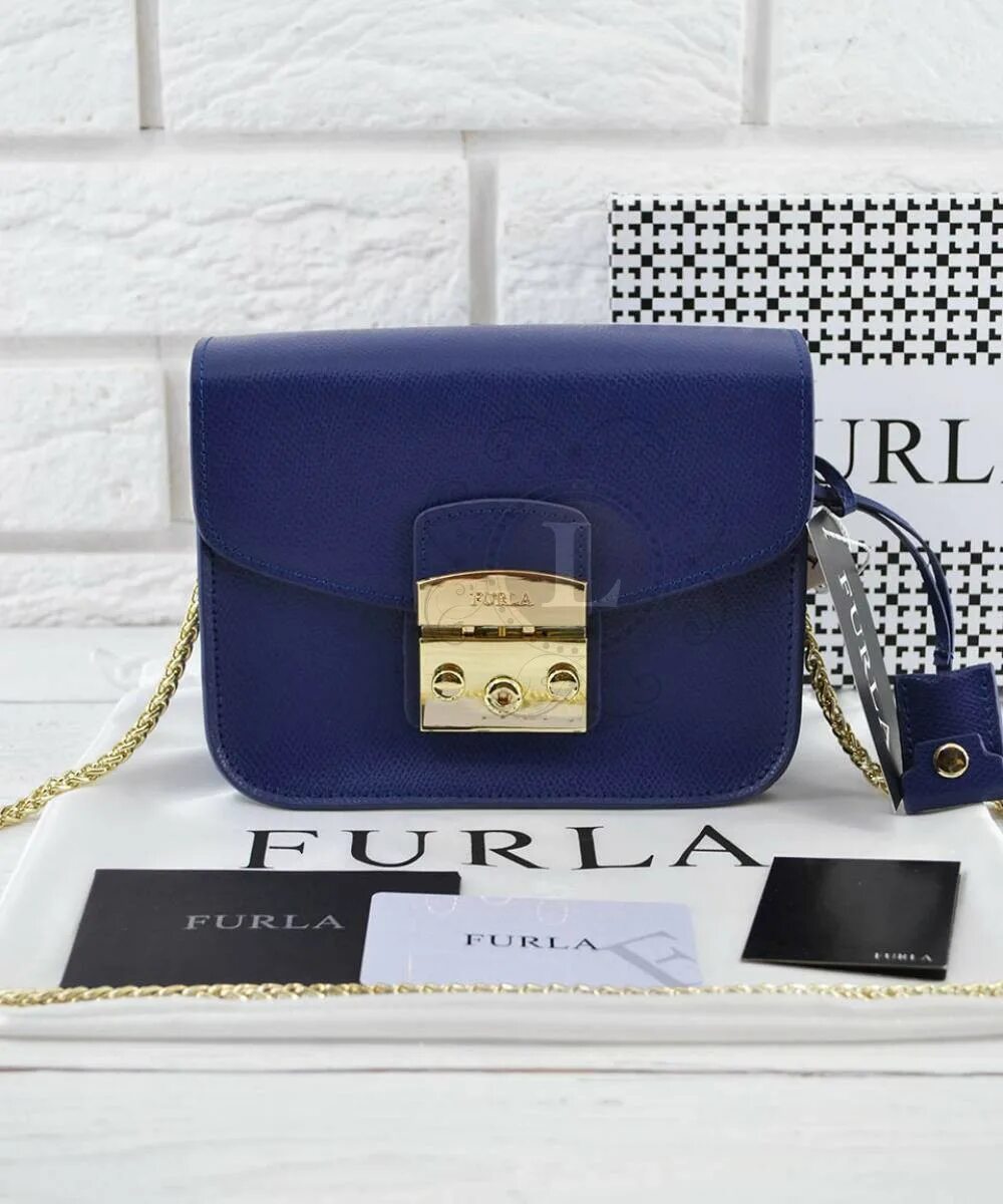 Цум фурла. Furla сумка Metropolis Blue. Furla Metropolis wb00244. Фурла Метрополис голубая. Сумка фурла Circe.