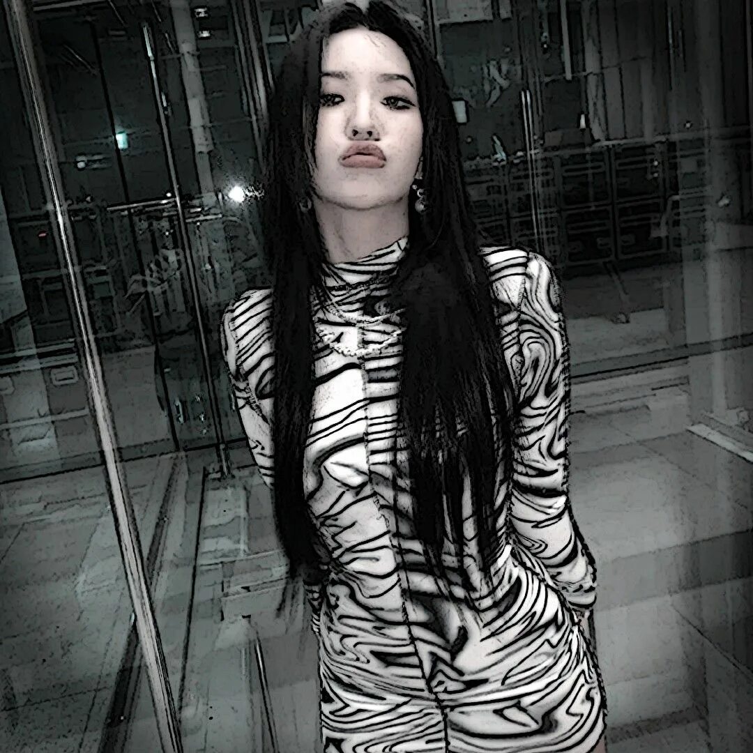 Чон соён. Чон соён рост. Соен 2023. Соён g idle 2022. Чон соён квинканкс.