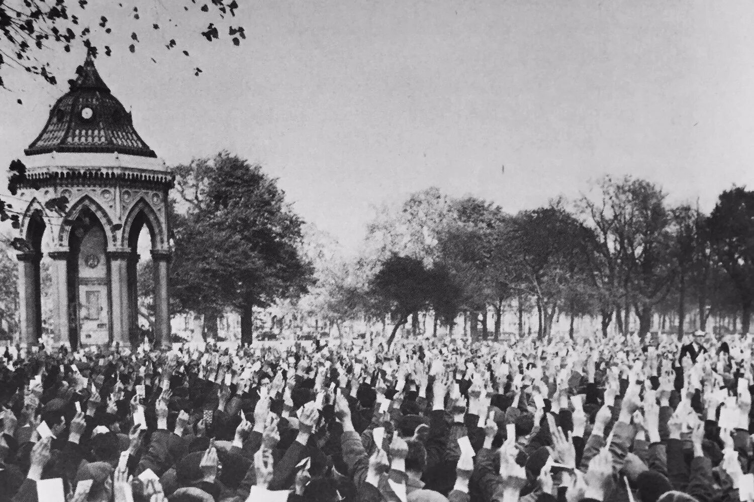 Speaker s corner. Hyde park corner (1889). speaker corner london. speaker s corner is situated here.