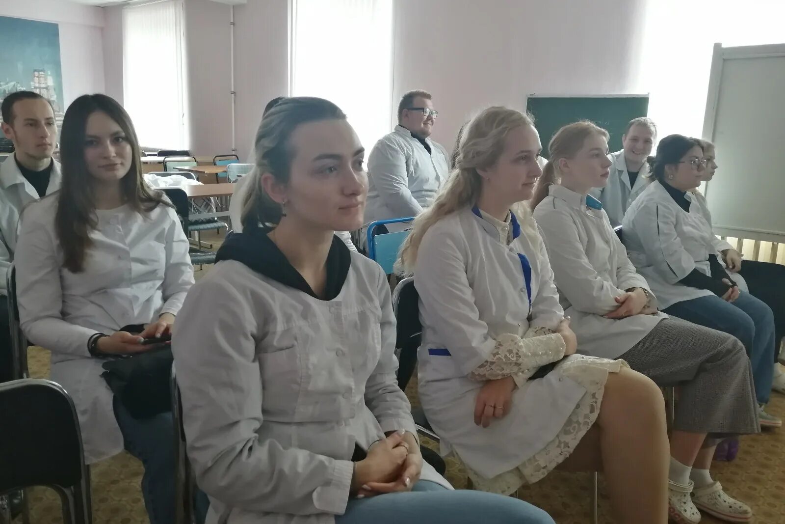 Тульский областной медицинский колледж тула. Кольский медицинский колледж. Тульский областной медицинский колледж (томск). Узловский филиал тульского областного. Узловский филиал тульского областного.