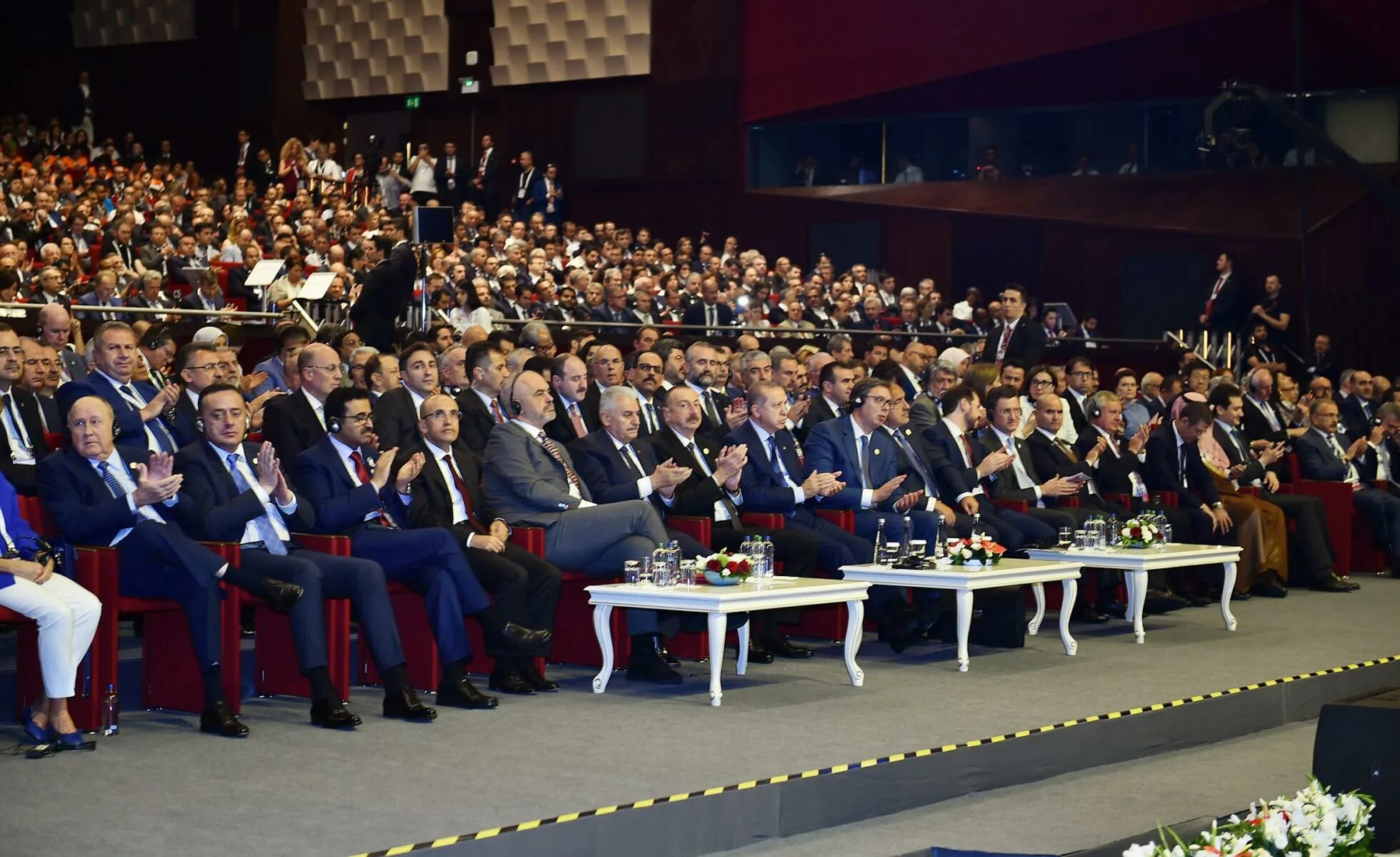 Президентское мероприятие. Конгресс Азербайджана в Стамбуле. Официальное мероприятие с президентом.