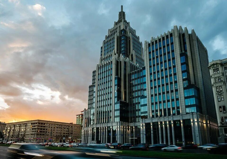 Москва, Бизнес-центр "Оружейный", Оружейный переулок