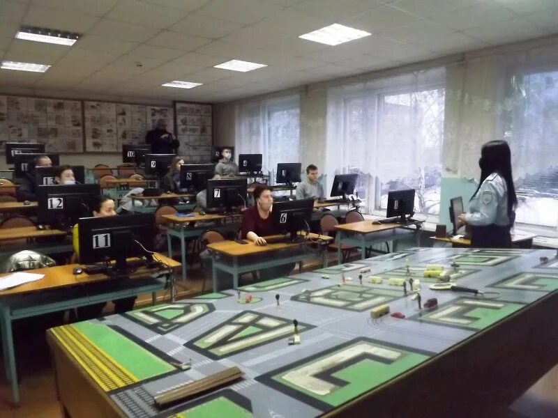 Досааф казань 319 кабинет. Ртищевская школа. Автошкола ртищево. Досааф арск инструкторы. Досааф троицк челябинская область.