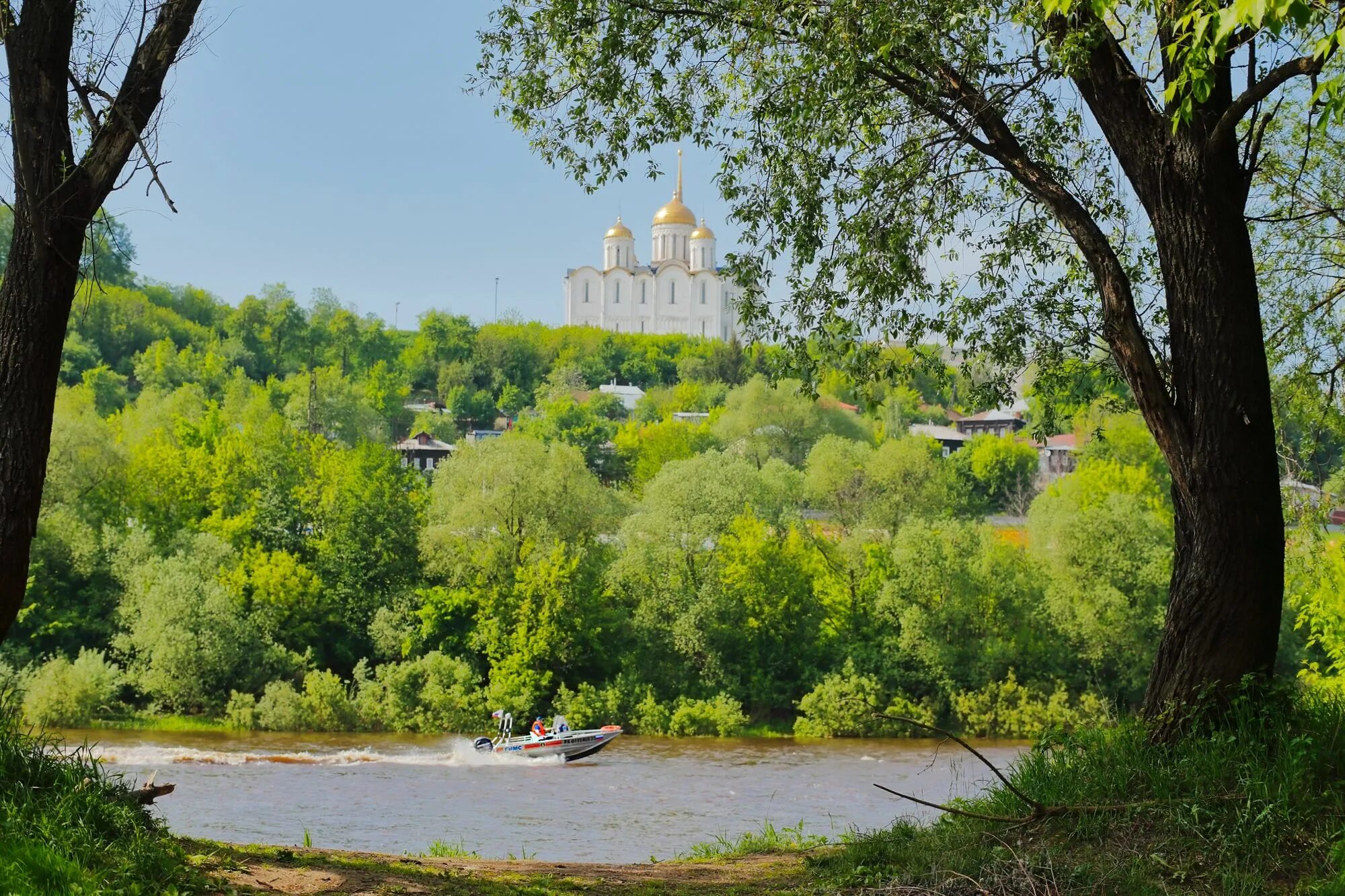 новгород столица руси. владимир на клязьме древняя русь. золотое кольцо россии владимир храм покрова на нерли. золотое кольцо владимир дмитриевский собор. князь владимир основал город владимир.
