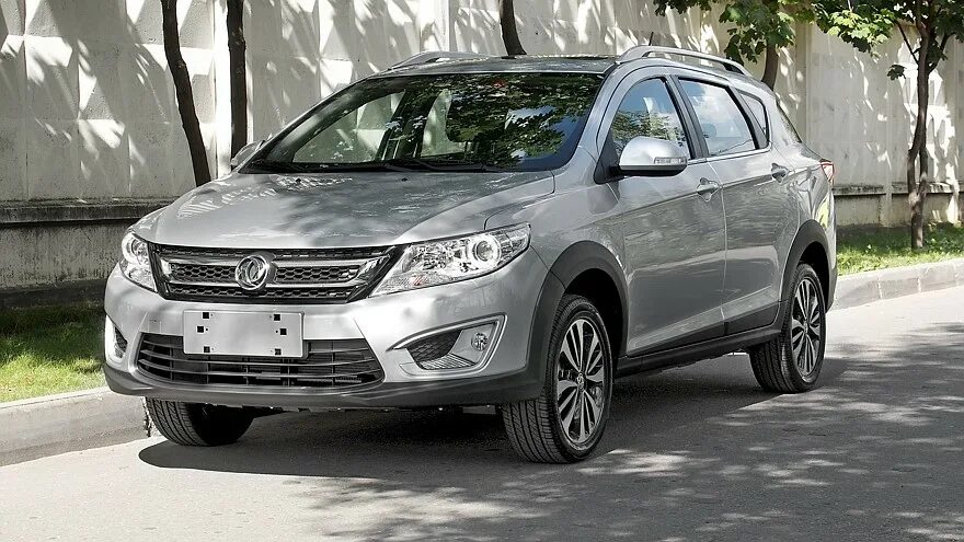 Донг фенг тест. Dongfeng ax3. донг фенг 1120. донг фенг к33-561. dongfeng series 3.