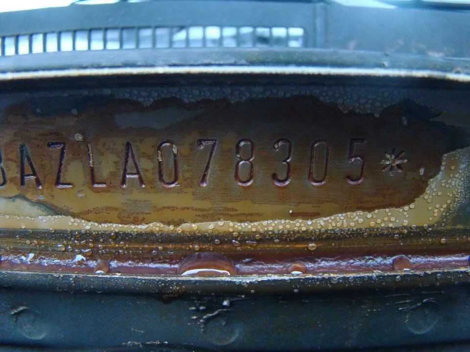 Audi 80 vin. Вин номер ауди 80. Ауди 80 b4 vin на кузове. Ауди 80 б3 вин номера на кузове. Вин номер ауди 80.