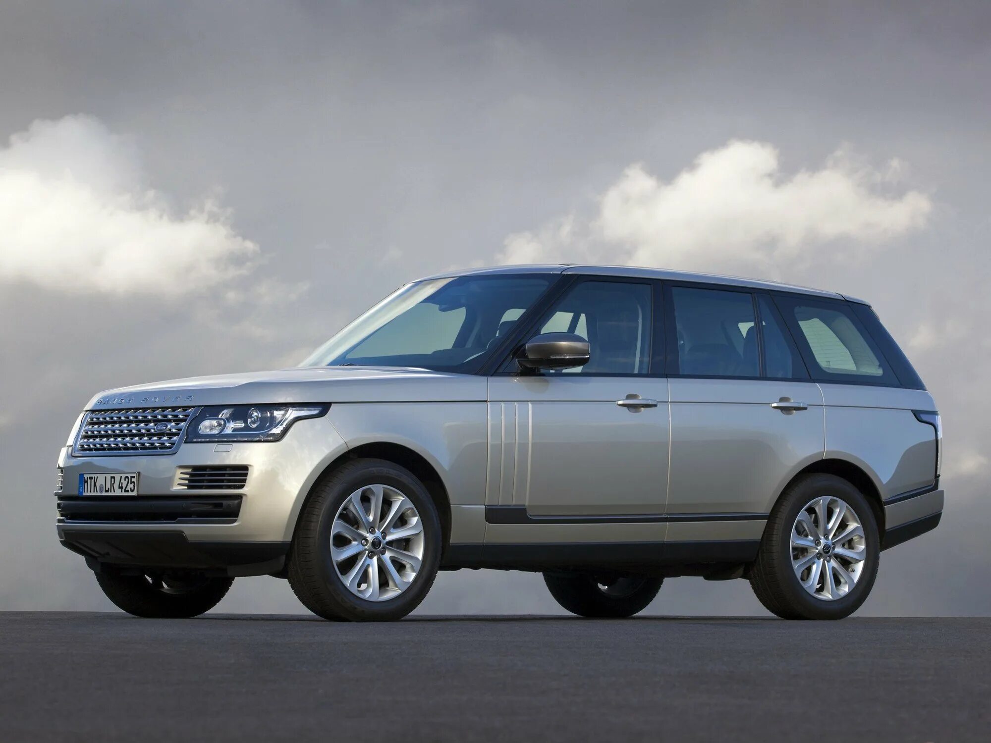 Рендж ровер вог 4.4 дизель. Land Rover range Rover 4 поколение. Лэнд Ровер Рэндж Ровер 4. Рендж Ровер Вог 4 поколения. Range Rover Vogue 4 поколения.