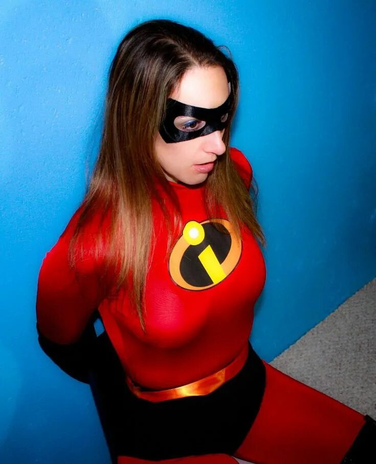 Superheroine captured. Defeated superheroines. Superheroine elena koshka. Solaria hunt tbfe. Женщина супермен.