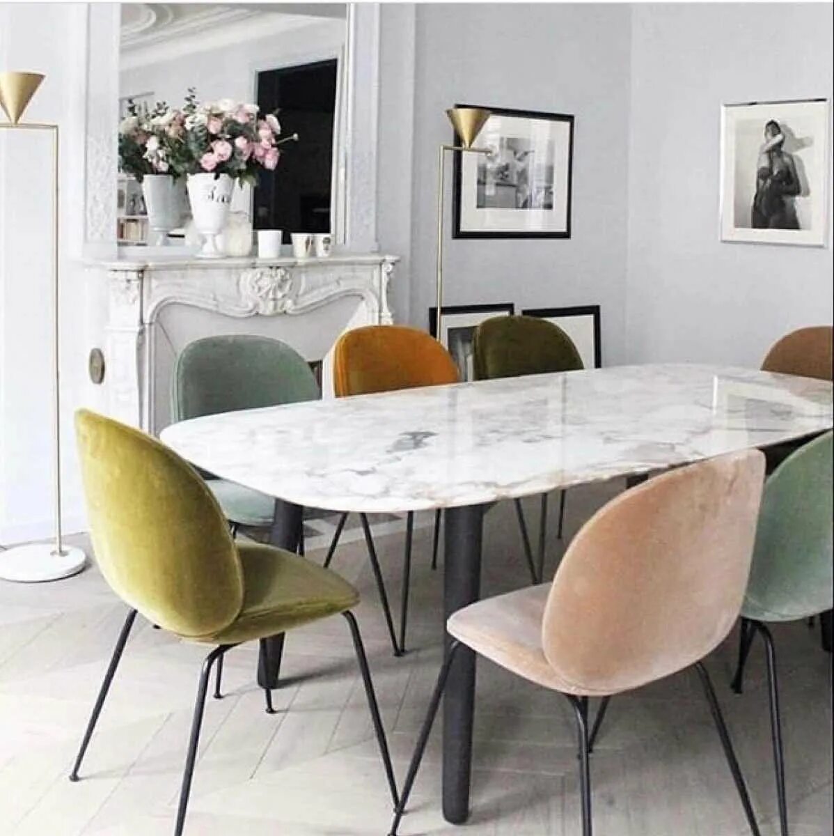 Интерьер кухни 2020. Кухня 2023 современная тренды. Тренды столов 2023. Millwood стол лофт. Тренд кухни 2022-2023.