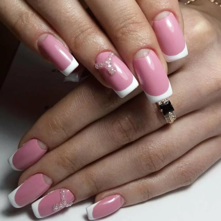 Розовые ногти с белым френчем. Маникюр френч белый с розовым. Маникюр френч розовый. Маникюр френч белый с розовым. Маникюр френч белый с розовым.