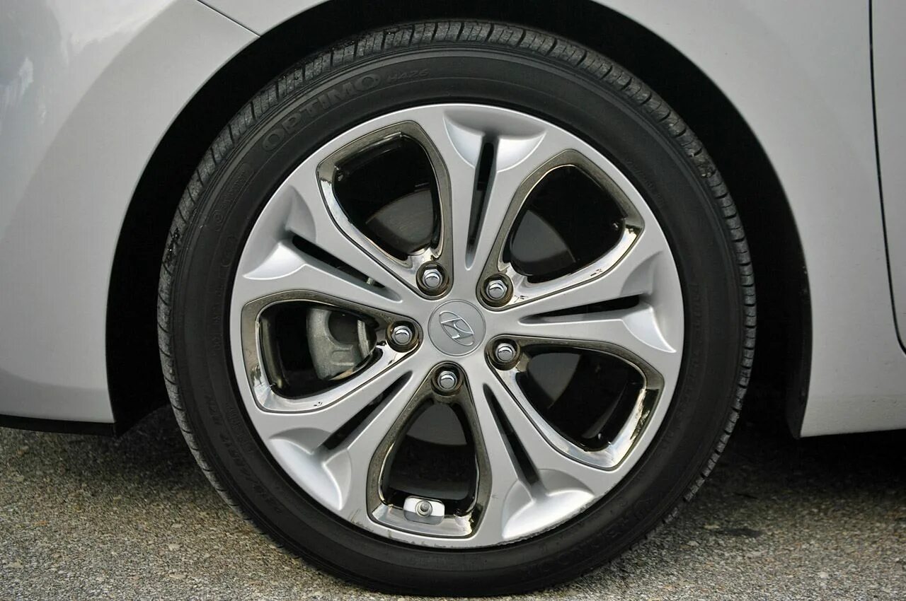 Оригинальные диски Hyundai i30. Диски Hyundai Elantra i30. Оригинальные колеса Hyundai i30 2012 года. Hyundai i30 2013 диски Original.
