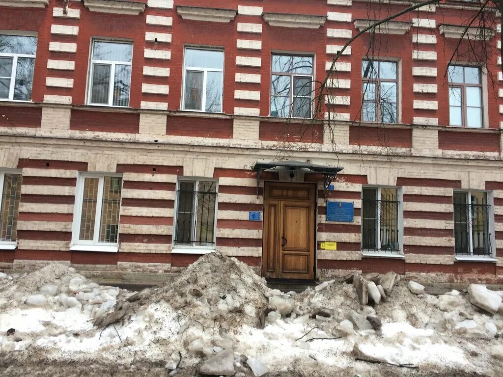 Местная администрация города кронштадта. Музей маячной службы форт константин. Кронштадт ул. Биржа труда кронштадт. Биржа труда кронштадт.