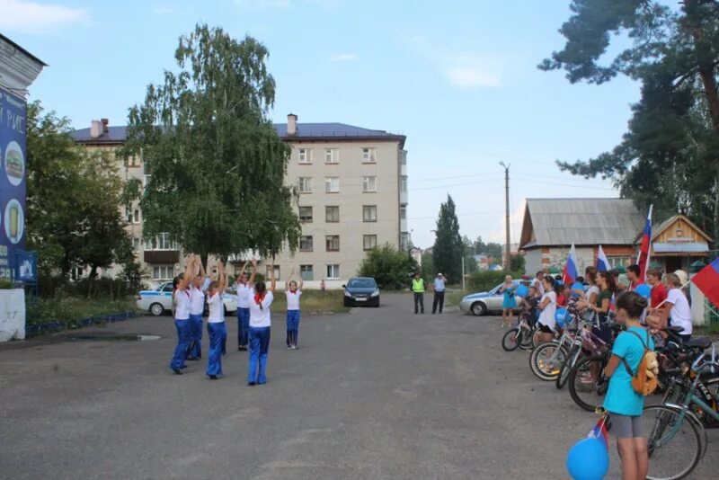 Погода в звенигово на 3 дня. Звенигово Марий Эл. Звенигово достопримечательности. Чипишкина МВД Звенигово Марий Эл. Звенигово Нижний поселок.