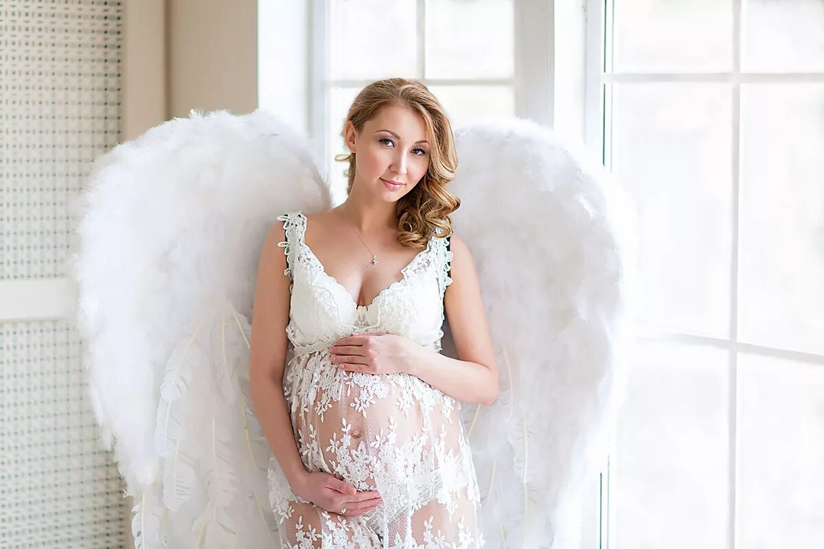 Фотосессия беременных с крыльями. Платье для беременных на фотосессию. Свадебные платья для беременных. Фотосессия беременности с крыльями. Беременный прокат