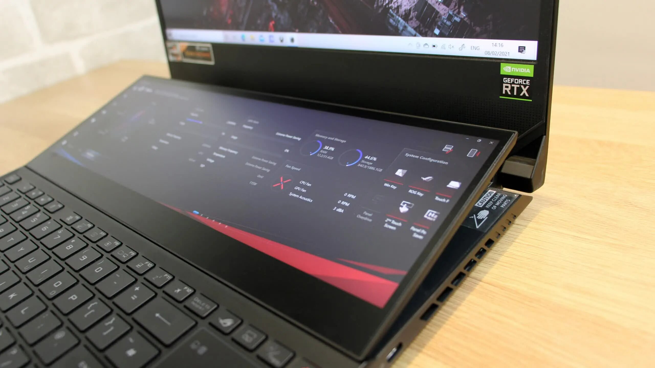 ASUS ROG Zephyrus Duo 15 se. Ноутбук ASUS ROG Zephyrus Duo 15. ASUS ROG Zephyrus Duo. ASUS ROG Zephyrus Duo 15 se gx551qs. Ноутбук asus rog zephyrus duo 16