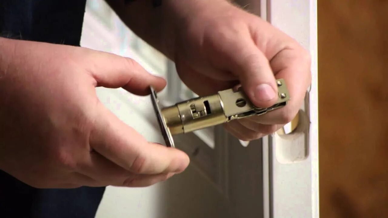 Ключ входной двери DOORLOOK. Дверной замок Master Lock. Замок дверной Doorlock pl301. Личинка замка межкомнатной двери.