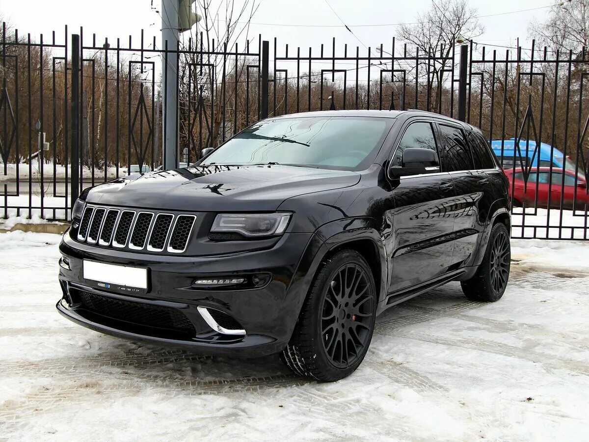 Grand cherokee wk2 2013. Jeep grand cherokee 2016. фарнутер машина джип белый. Jeep grand cherokee wk2. 4.