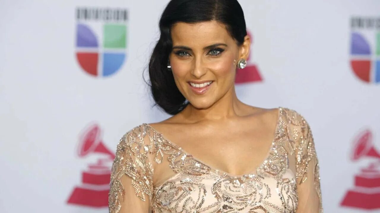 Nelly furtado 2022. Nelly furtado 2012. Nelly furtado 2023. Фуртадо биография. Фуртадо биография.