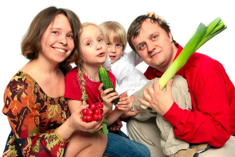 Vegetable family. Семья овощей. Фото семьи с овощами. Веселая семья цветы. Русская зрелая семья с овощами.