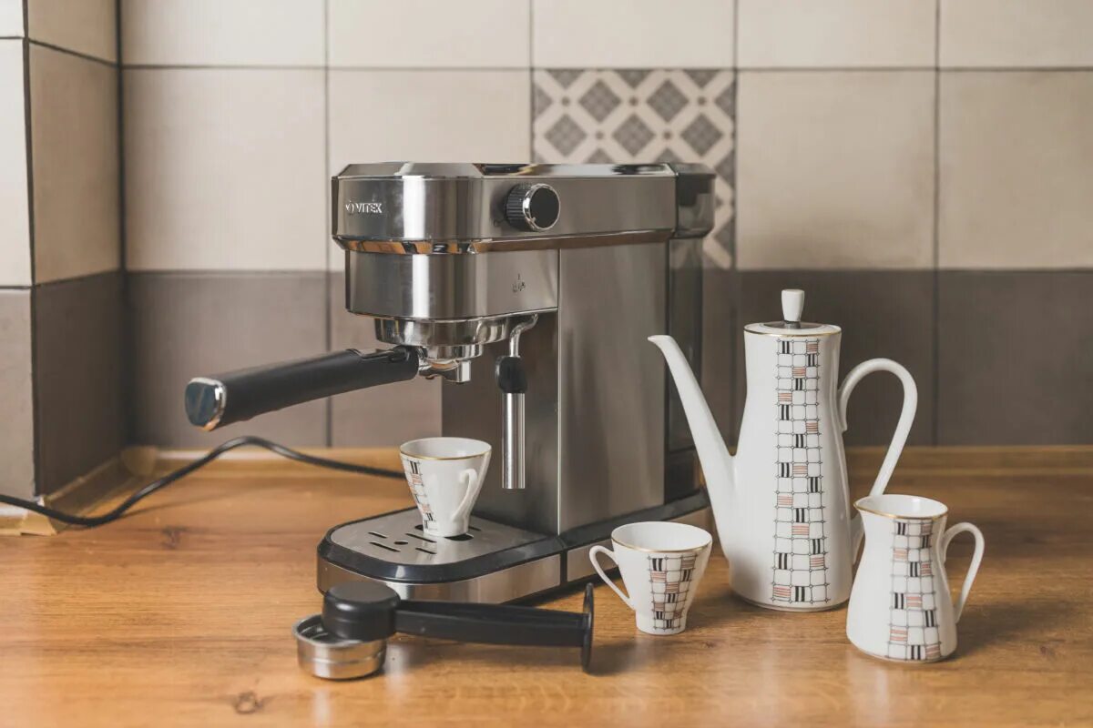 Рожковая помповая кофеварка. Krups xp320830. Ariete кофеварка рожковая. , т. Кофемашина крупс рожковая.