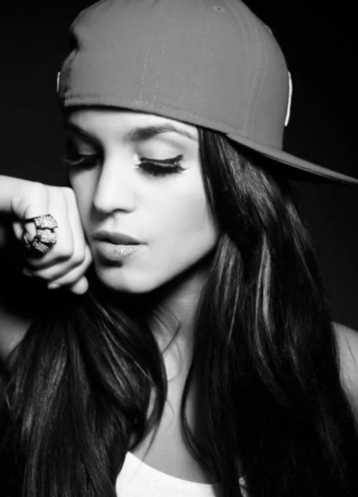 юлия грин. мария козлова тула. патя магадова. девушка в кепке. диана мелисон 2015.