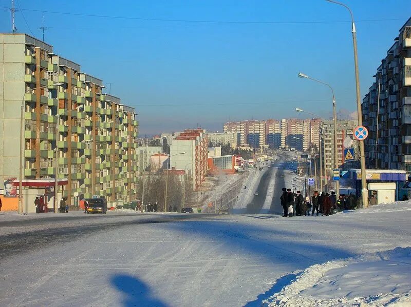 Шашлычная усть илимск. Усть-Илимск 2011. Магазин Северный Усть Илимск.