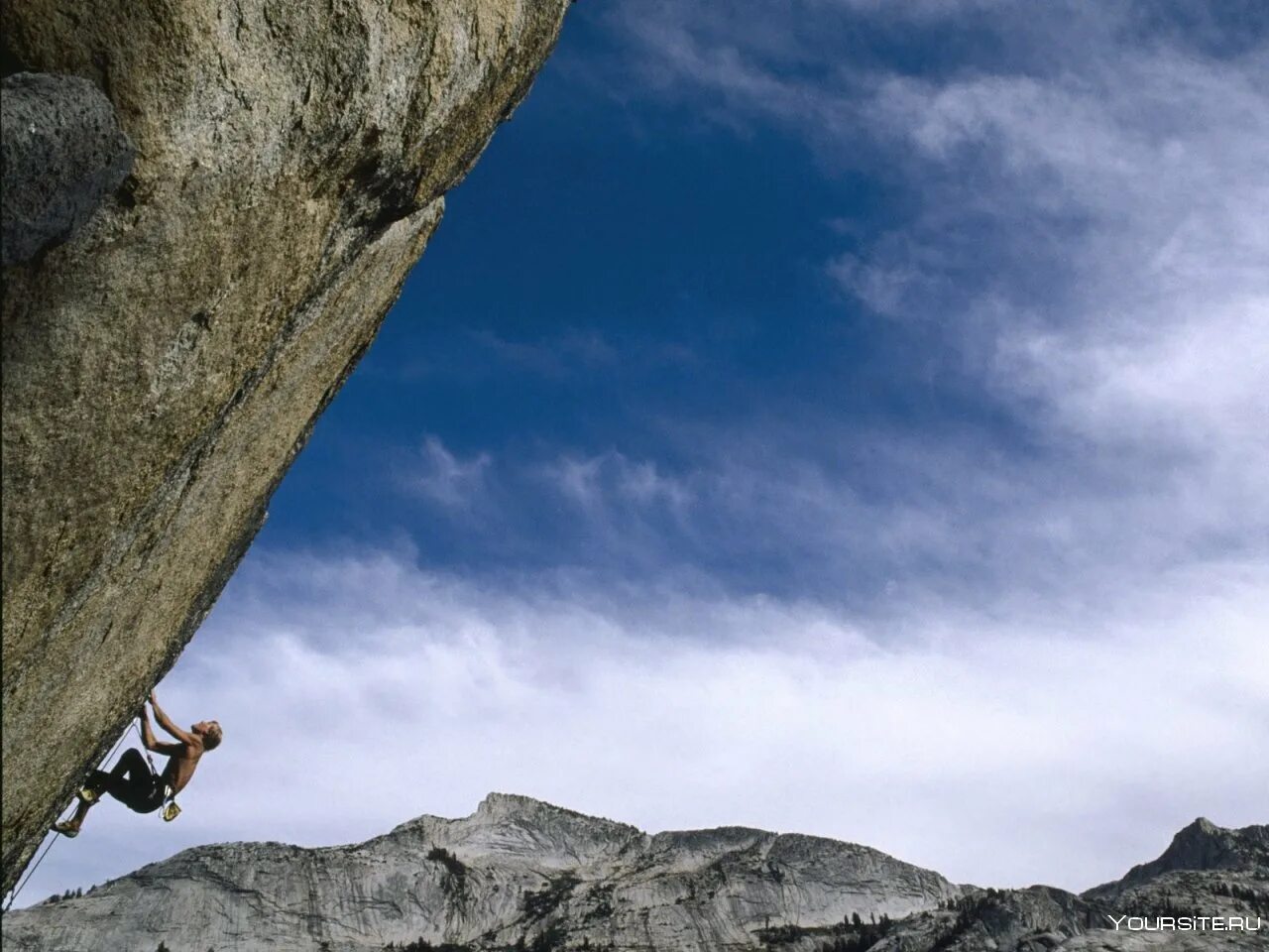 Скалолаз делмар. Фри клаймбинг. Скалолаз. Карабкаться по скалам. Остров калимнос.