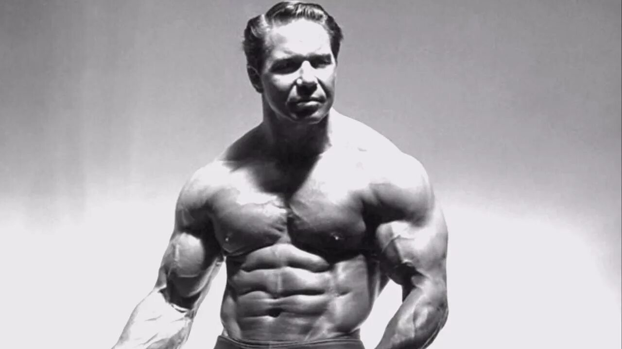 Бана вес. Билл Перл. Билл Перл Мистер Вселенная 1971. Билл Перл в 60. Bill Pearl bodybuilder.