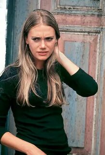 Peggy Lipton.