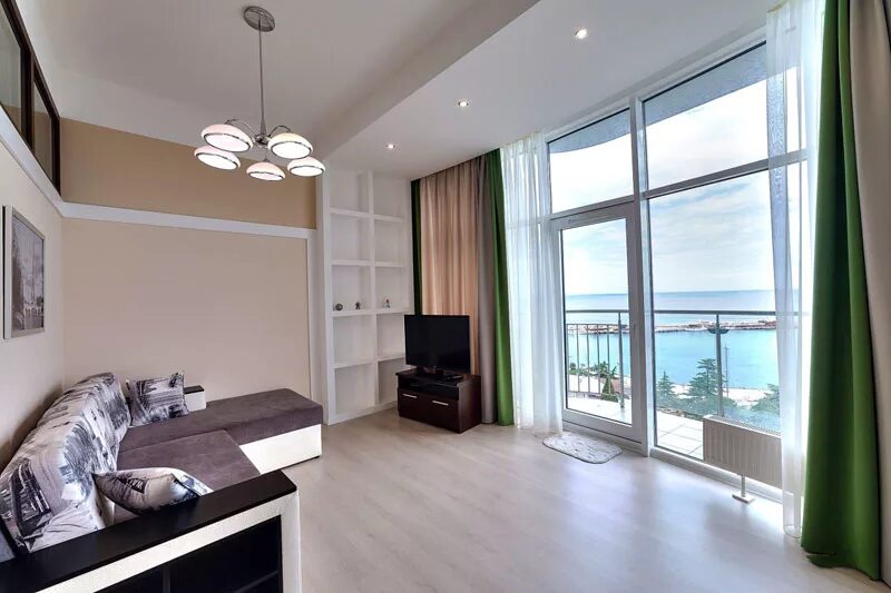 боткинская улица 1 ялта. ялта апартаменты с террасой. ялта двух комнатная кв. квартира в ялте. трёхкомнатная квартира в ялте фото.