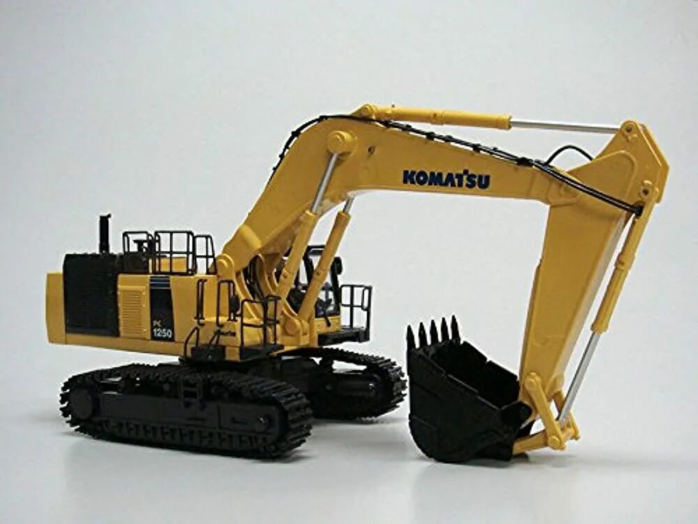 Модельный экскаватор. Экскаватор Komatsu pc1250. Komatsu pc1250-8. Komatsu РС-1250. Экскаватор Komatsu 1250.