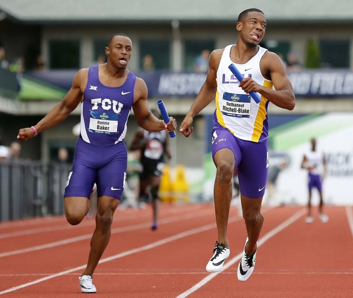 Короткие дистанции в легкой атлетике. Бег пятиборье. Вес снарядов для метания. Виды метания в легкой атлетике. Вес снарядов для метания.