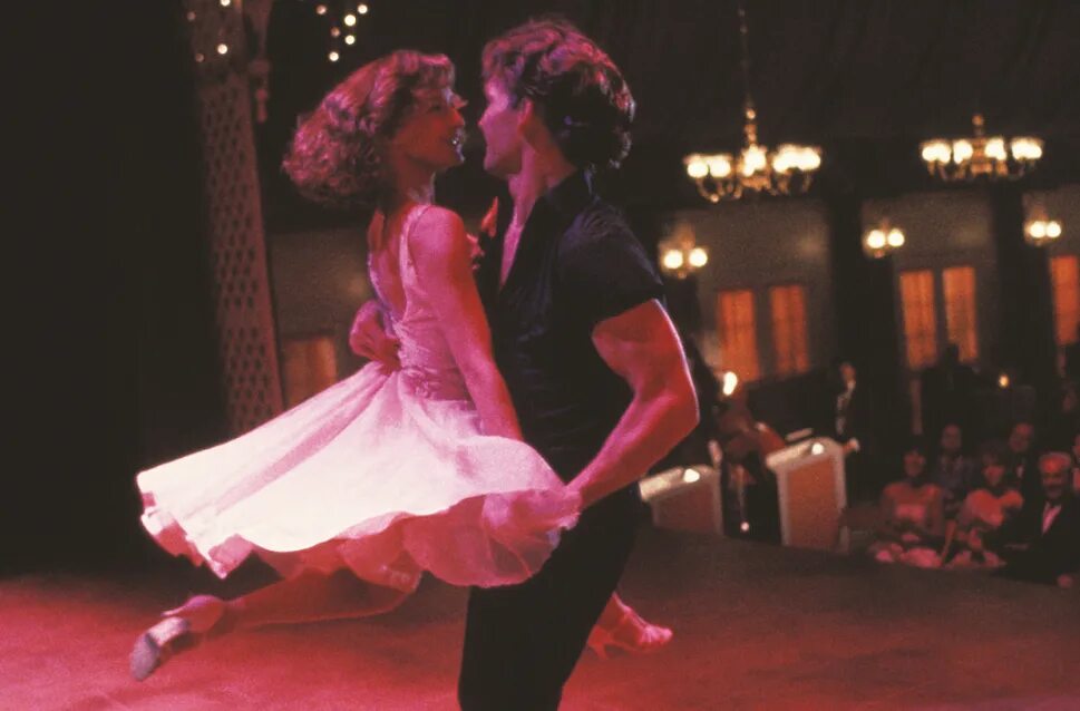 Патрик суэйзи 1987. Патрик суэйзи танцы. Танец из кинофильма грязные танцы. Патрик суэйзи грязные танцы. Танец из кинофильма грязные танцы.