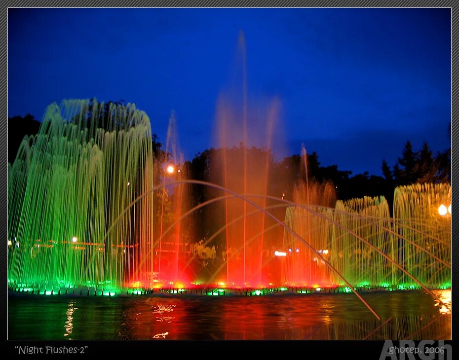 Путешествие в рыбинск. Куда сходить в гомеле на выходных. Здание цирка в гомеле. Плес летом пляж. Цирк гомель фото.