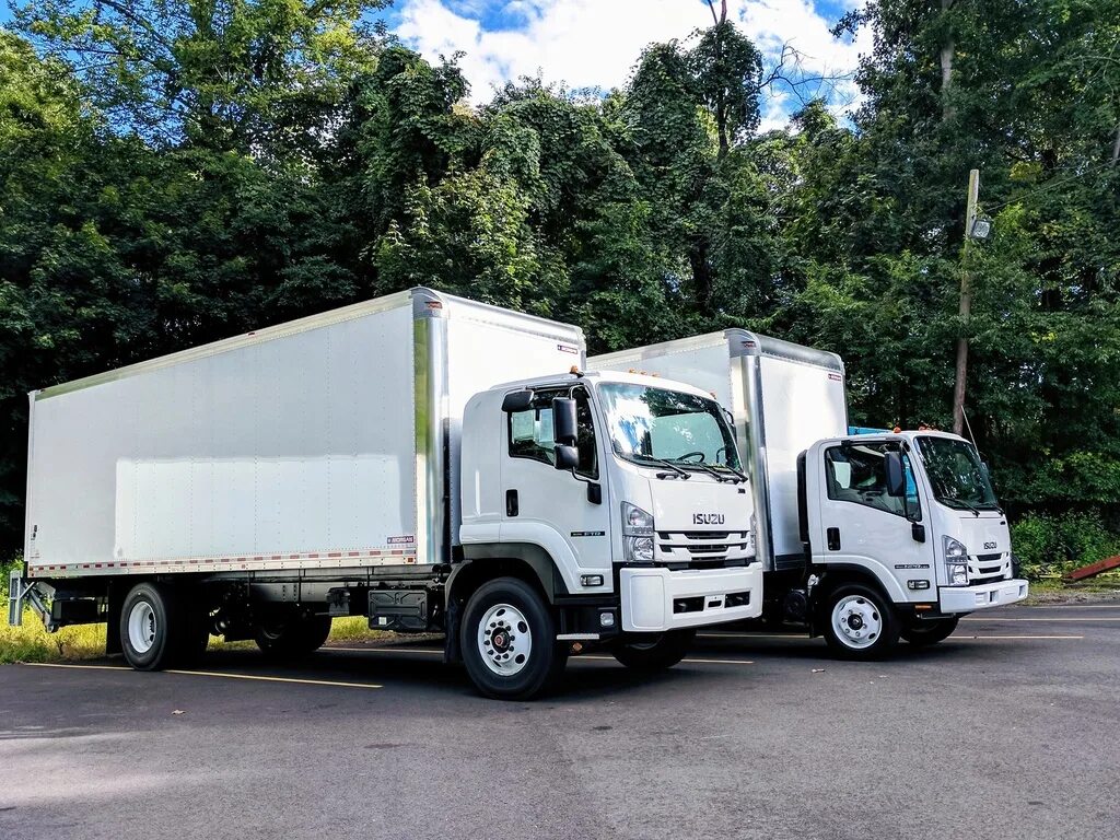 Грузовик 3т. Исузу грузовик 3 тонны. 1,5 Тонник. Iveco 3.5 тонник. Isuzu 6 тонник.