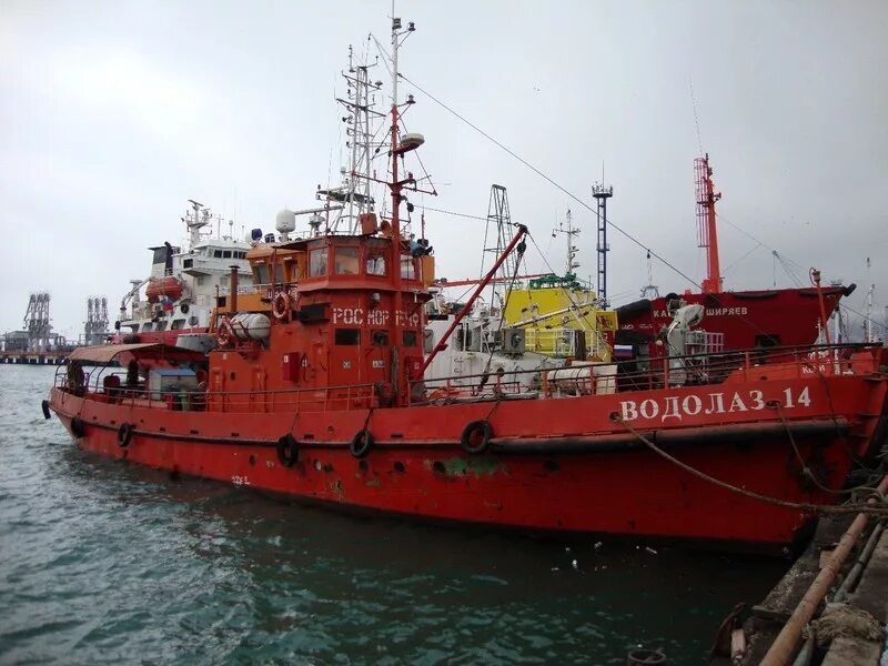 водолаз малеев судно. рвк «водолаз сазонов». судно водолазы. водолазное судно спрут. рвк водолаз чебаненко.