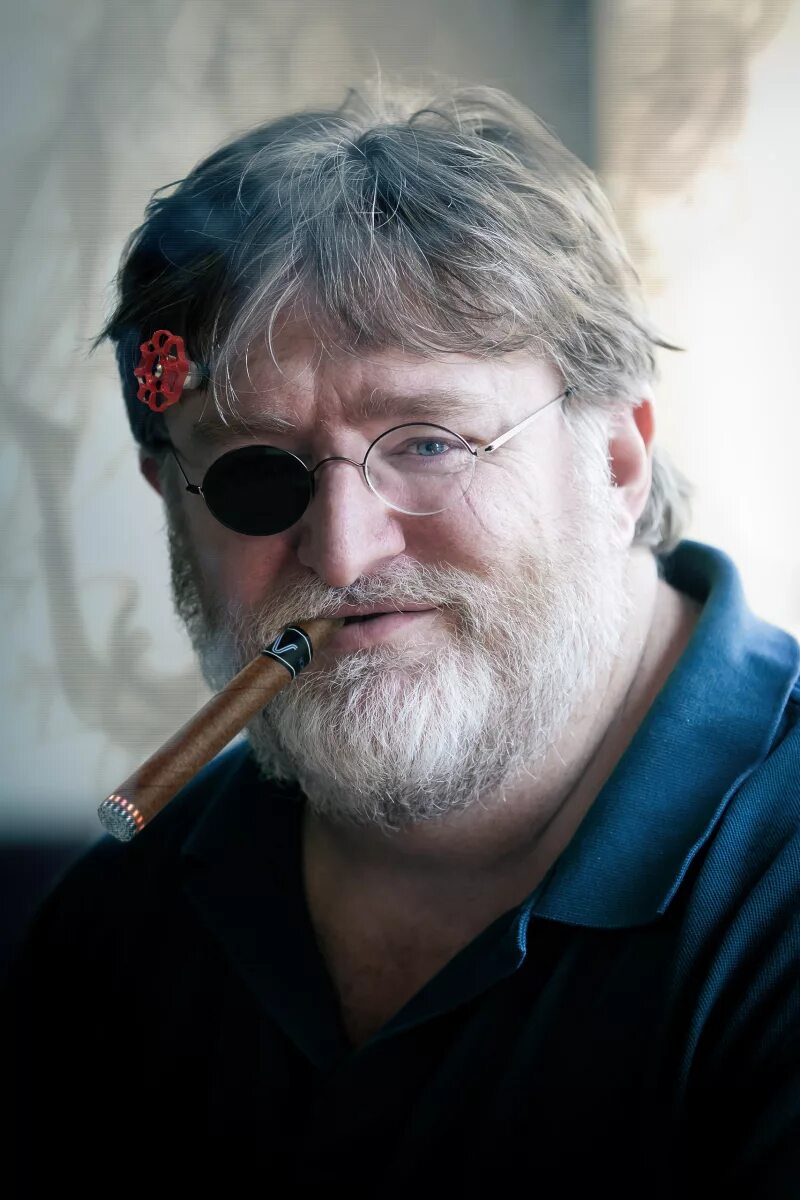 кто создал доту. гейб ньюэлл valve. гейб ньюэлл и майк харрингтон. кто создал доту. гейб ньюэлл санта.