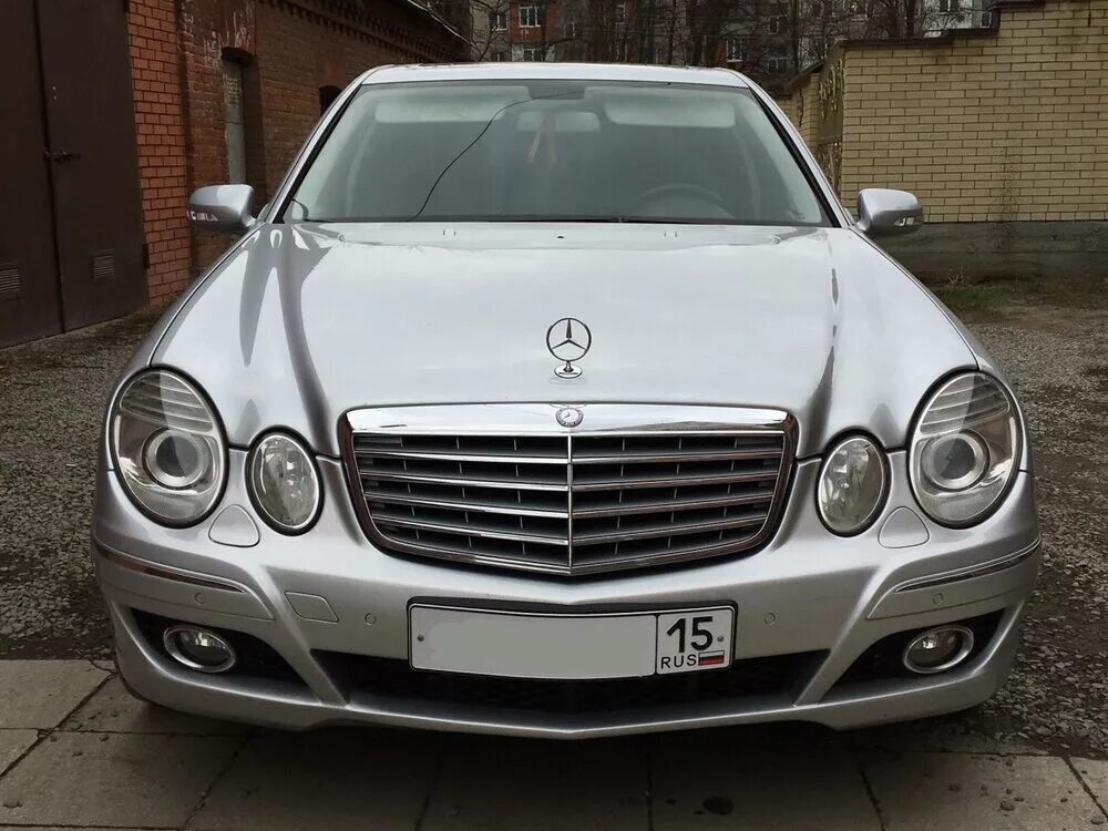 Mercedes e230. Mercedes Benz e230 2005. Mercedes e230 w211. Мерседес 230e.