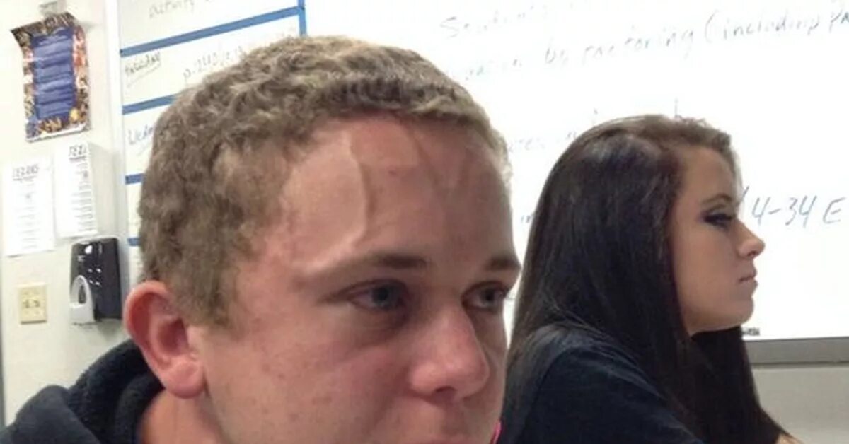 Две целых пять десятых. Одна целая 5 десятых. 5 минут фильм с гурченко. Целых пять минут. Целых пять минут.