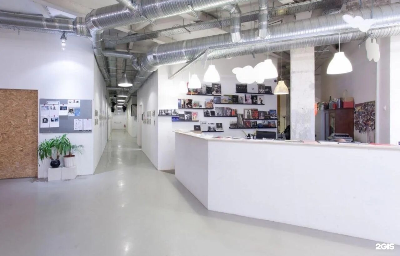 Студия красные ворота. Студия красные ворота. Гостиница авита красные ворота. Эпилсити смоленская. Красные ворота москва гостиница.