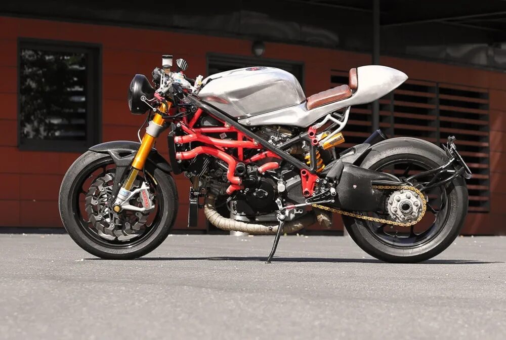 Ducati 1198s. Ducati 1198 Custom. Дукати 1198. Ducati Monster 1200 Cafe Racer.