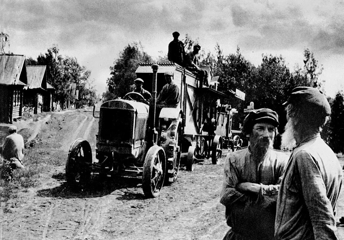 Кубань 1930. Колхоз 1930 коллективизация. сельское хозяйство в 30-е годы в ссср. колхоз в ссср в 30-е годы. колхозы ссср 1930 годы.