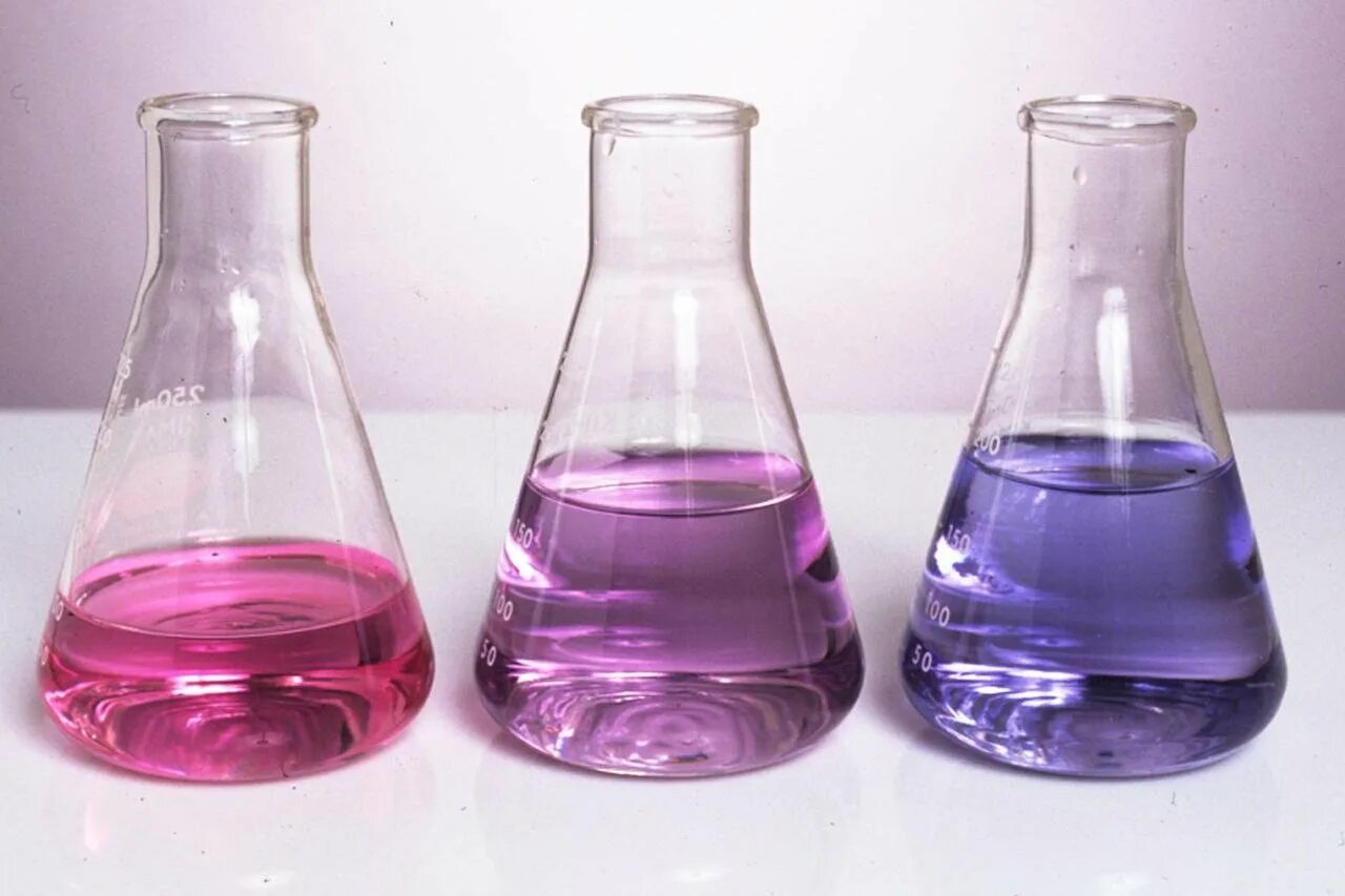 Осадок фиолетового цвета. Феррат калия цвет раствора. Красно фиолетовый раствор. Хлорид хрома 2 цвет раствора. Фиолетовое окрашивание раствора.